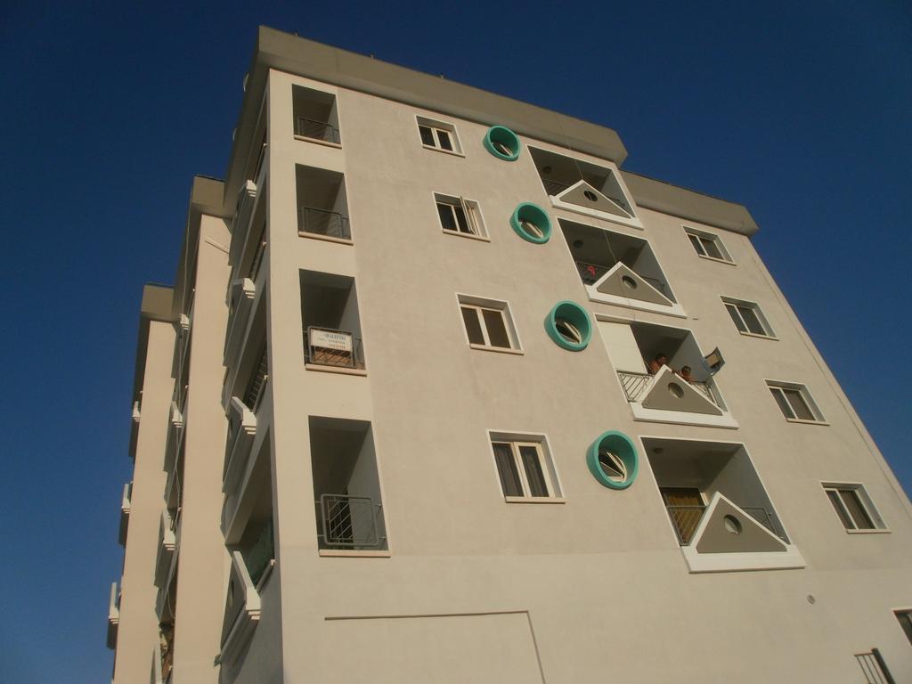 Alora Apartments Lárnaka Kültér fotó